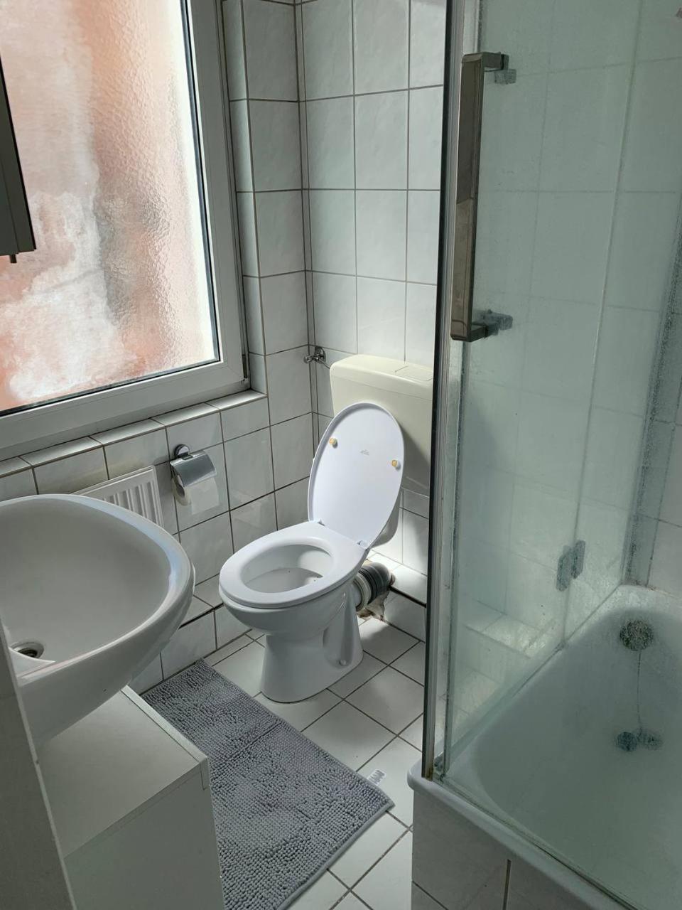 Geraeumige In